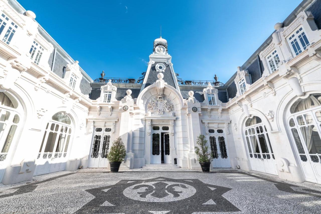 Pestana Palace Lisboa Hotel & National Monument - The Leading Hotels Of The World Exterior photo The main entrance of the school