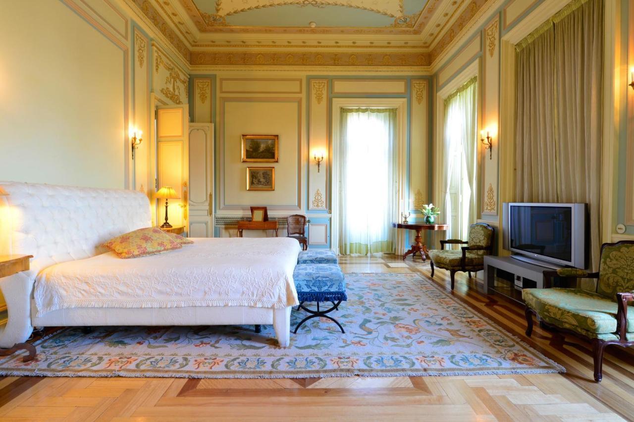 Pestana Palace Lisboa Hotel & National Monument - The Leading Hotels Of The World Exterior photo A bedroom at the hotel