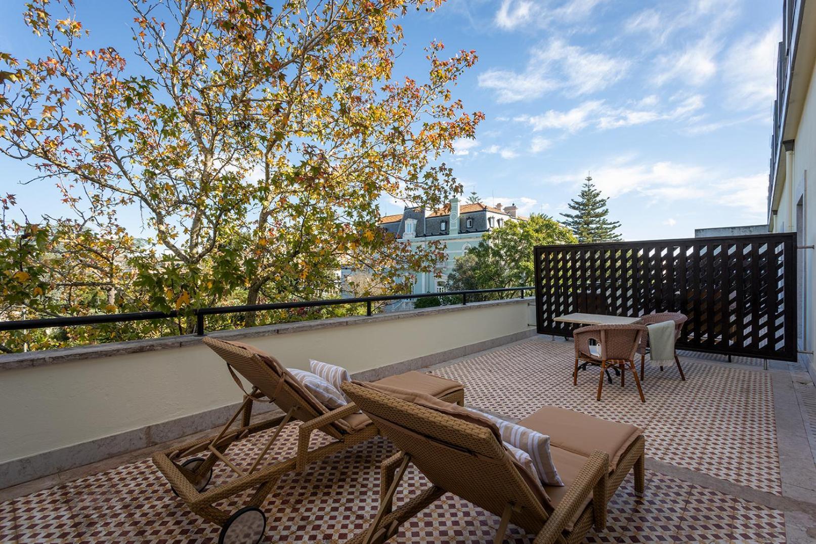 Pestana Palace Lisboa Hotel & National Monument - The Leading Hotels Of The World Exterior photo Rooftop terrace