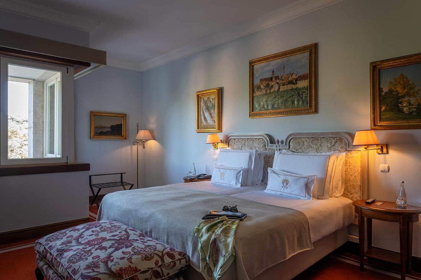 Pestana Palace Lisboa Hotel & National Monument - The Leading Hotels Of The World Exterior photo A bedroom at the hotel