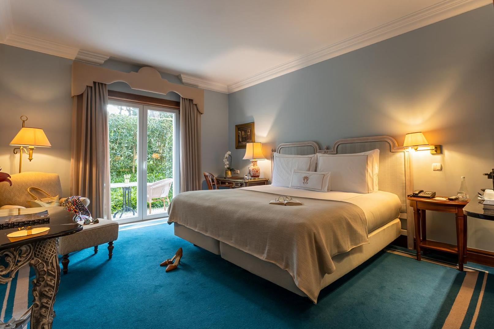 Pestana Palace Lisboa Hotel & National Monument - The Leading Hotels Of The World Exterior photo A room at the Hotel