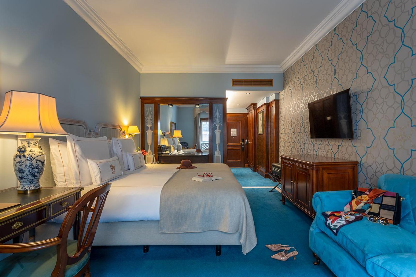 Pestana Palace Lisboa Hotel & National Monument - The Leading Hotels Of The World Exterior photo A room at the hotel