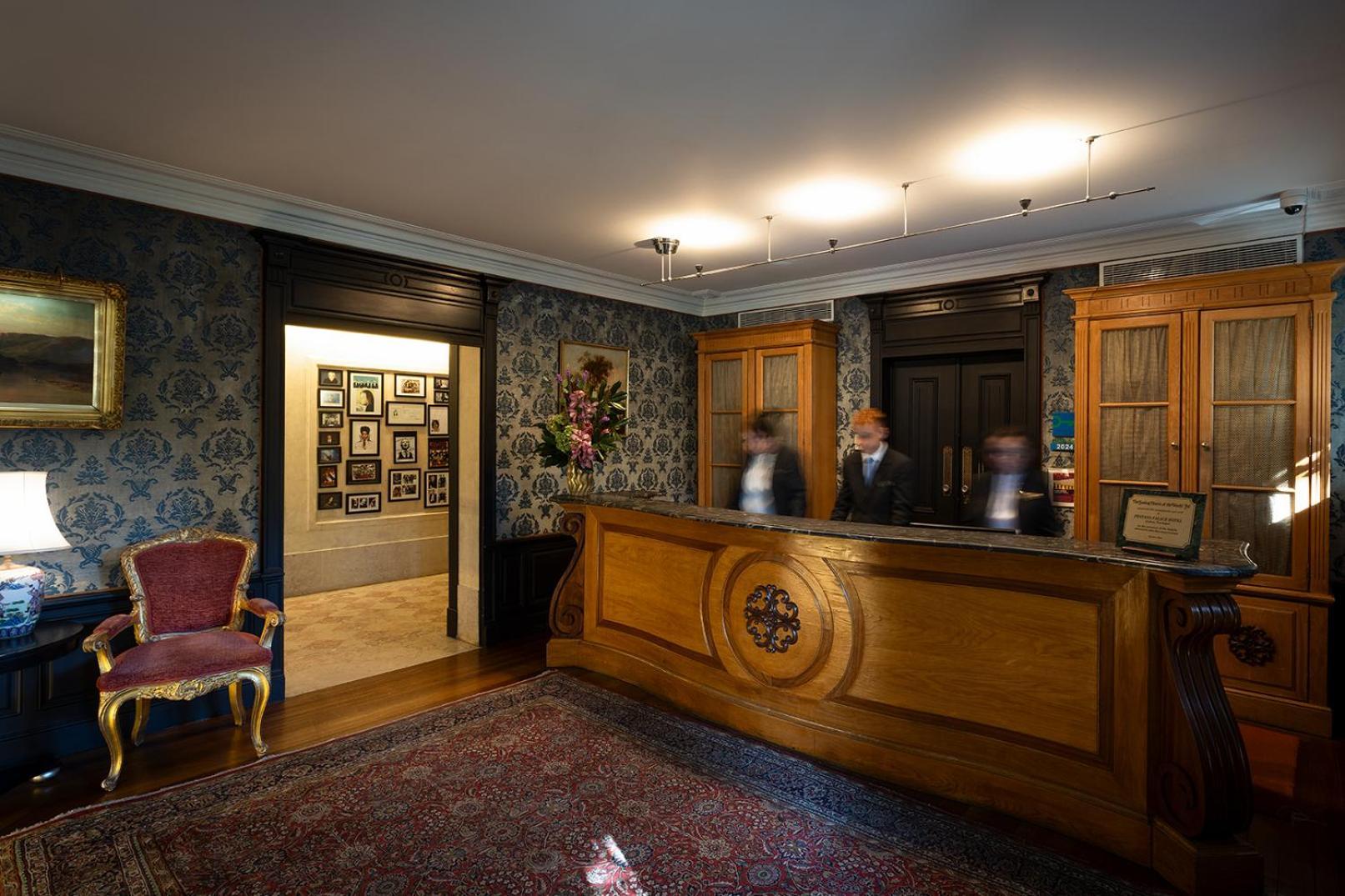 Pestana Palace Lisboa Hotel & National Monument - The Leading Hotels Of The World Exterior photo Reception
