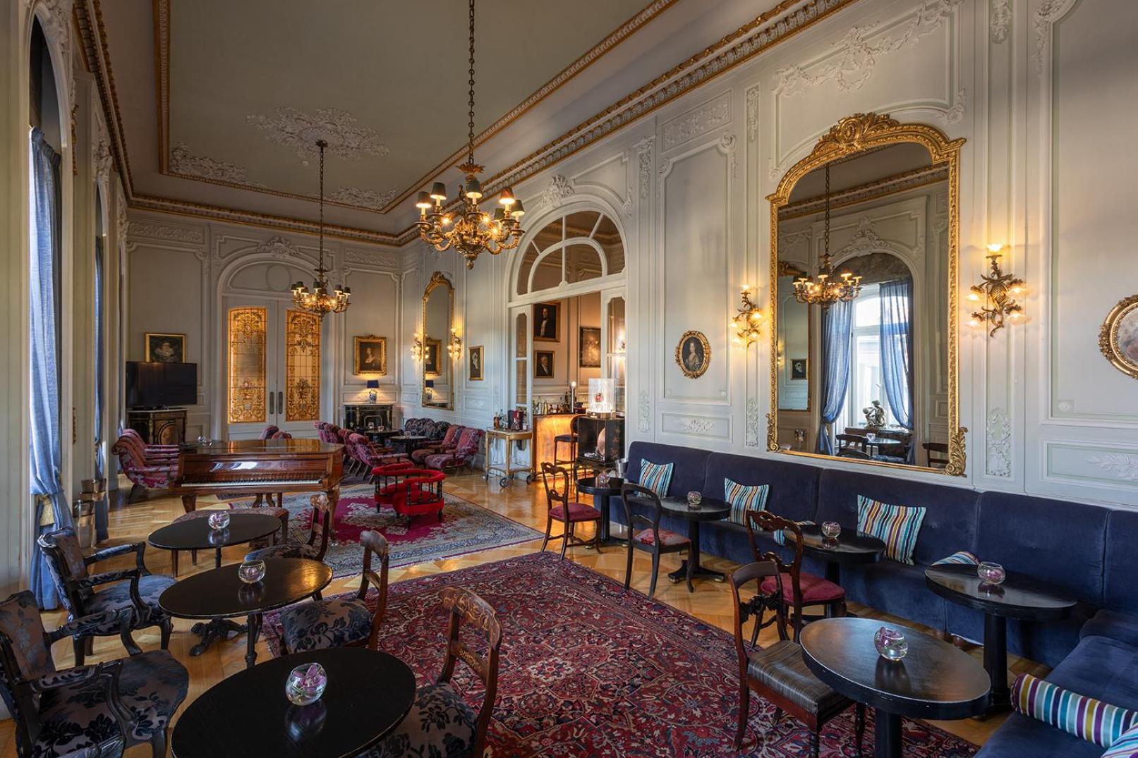 Pestana Palace Lisboa Hotel & National Monument - The Leading Hotels Of The World Exterior photo The Drawing Room at the Hotel