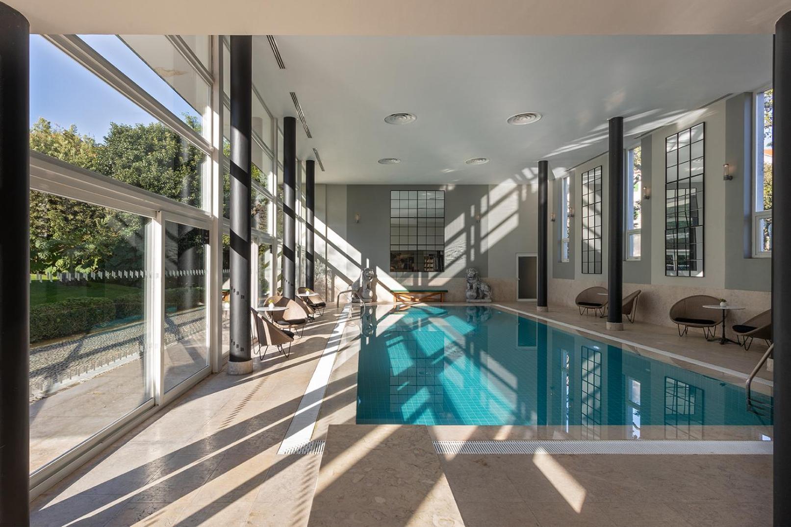 Pestana Palace Lisboa Hotel & National Monument - The Leading Hotels Of The World Exterior photo The swimming pool